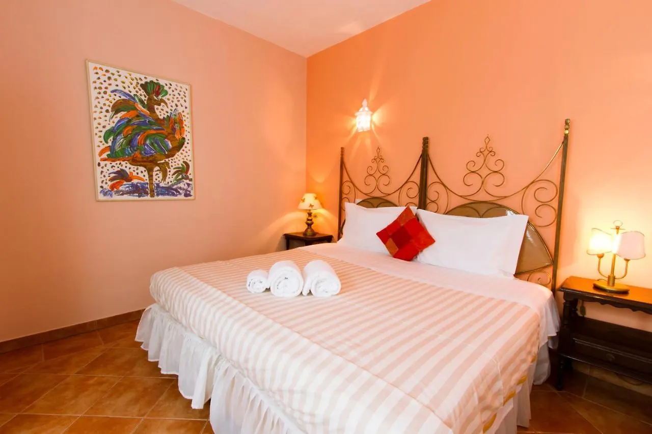 Bed & Breakfast Alvor Ar de Mar Bed and Breakfast